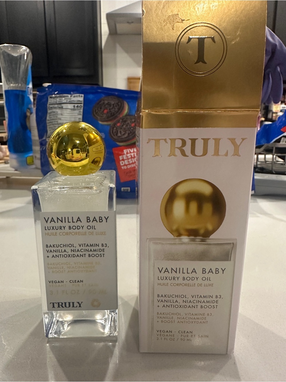 TRULY Vanilla Baby Luxury Body Oil — White & Gold
